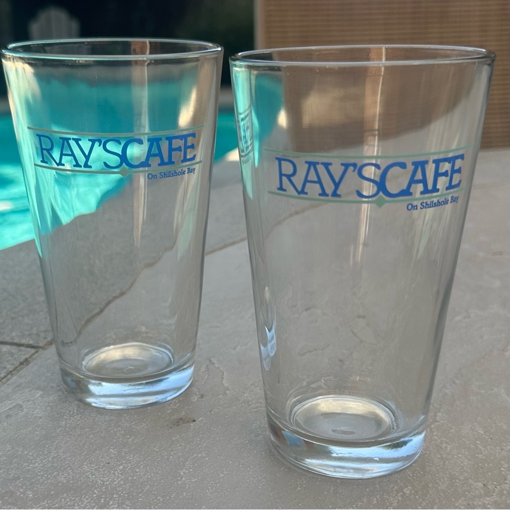 VTG Ray’s Cafe Pint Glasses. Set of Two(2).  NWOT